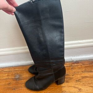 Size 9.5 black leather boots